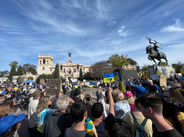 Акция протеста в Сан-Диего, которая подтолкнула Ави Шиффманна к поиску другого способа, как помочь украинцам