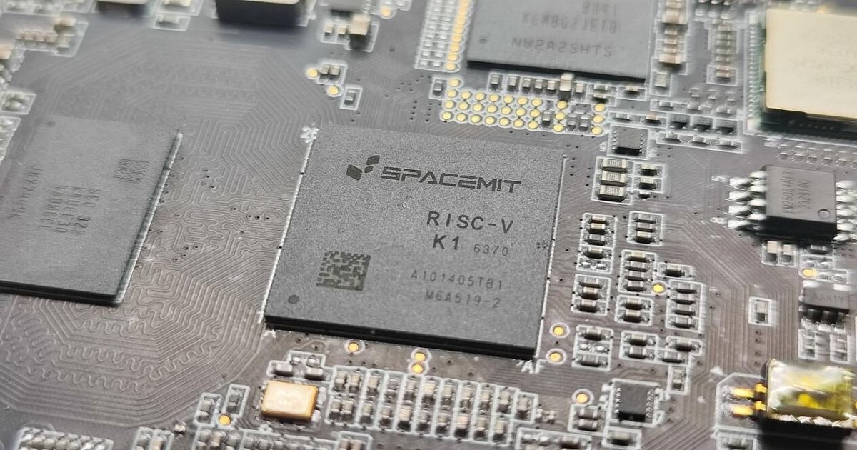 And it costs only $300. Chinese present RISC-V-based laptop for AI developers